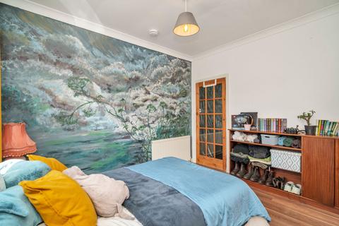 17 Pilton Place, Edinburgh, EH5 2EU