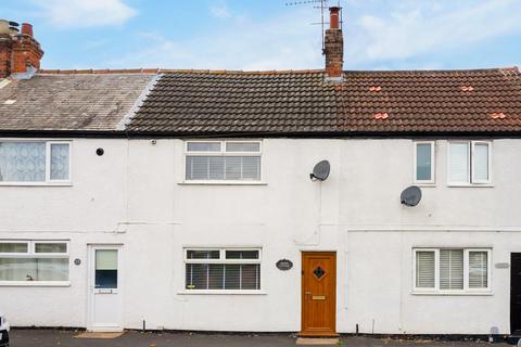 2 bedroom terraced house for sale, Station Road, Keyingham