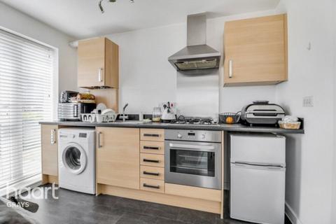 35 Griffiths Road, Purfleet, RM19 1AR