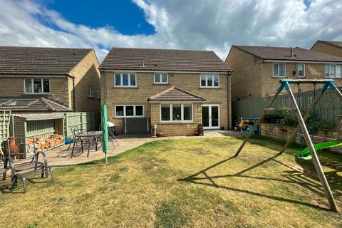 15 Brookfield, Oxspring, Sheffield, S36 8WG