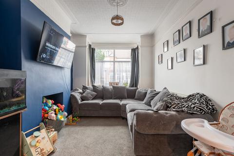 3 bedroom terraced house for sale, Bramhall Street, Cleethorpes DN35