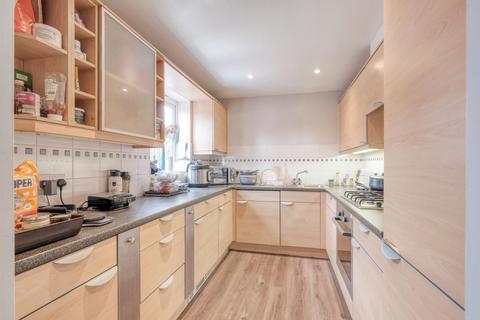 2 bedroom flat for sale, Old Hall Gardens, Shirley, B90