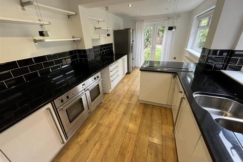 2 bedroom semi-detached house for sale, Grange Road, Sale