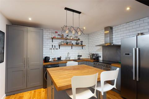 2 bedroom apartment for sale, Stonegate Court, Blake Street, York, North Yorkshire, YO1