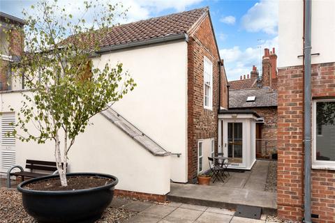 2 bedroom apartment for sale, Stonegate Court, Blake Street, York, North Yorkshire, YO1