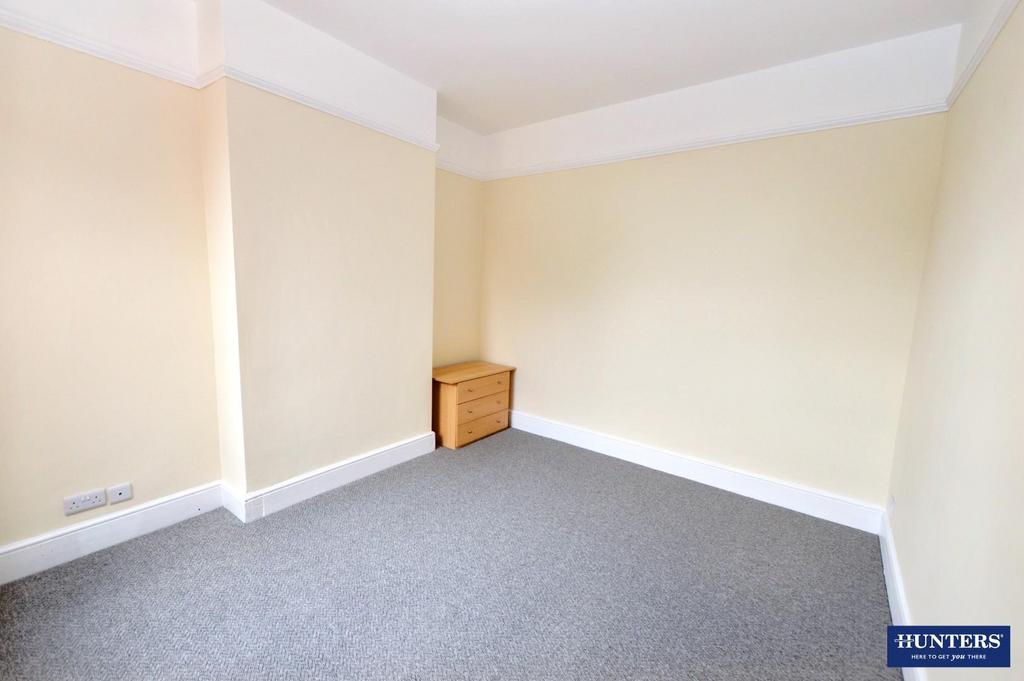 Central Avenue, Wigston - More