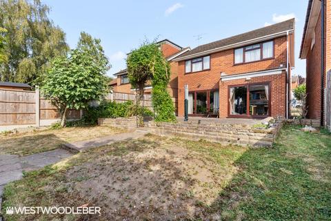 4 bedroom detached house for sale, John Eliot Close, Waltham Abbey EN9
