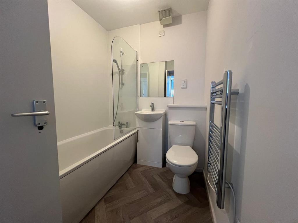 Bathroom .jpg
