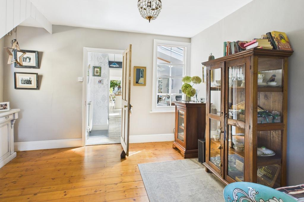 Cam02545 g0 pr0475 still023