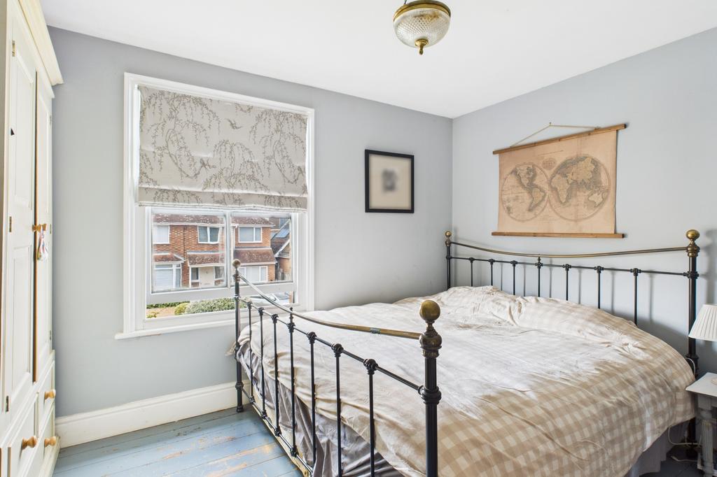 Cam02545 g0 pr0475 still037