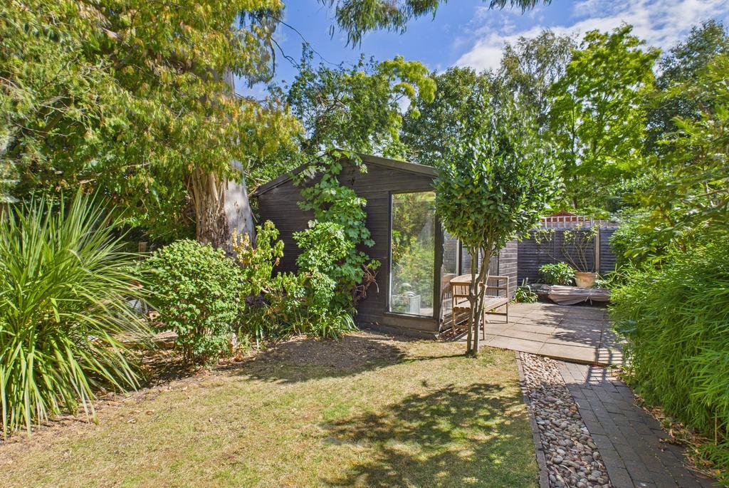 Cam02545 g0 pr0475 still007