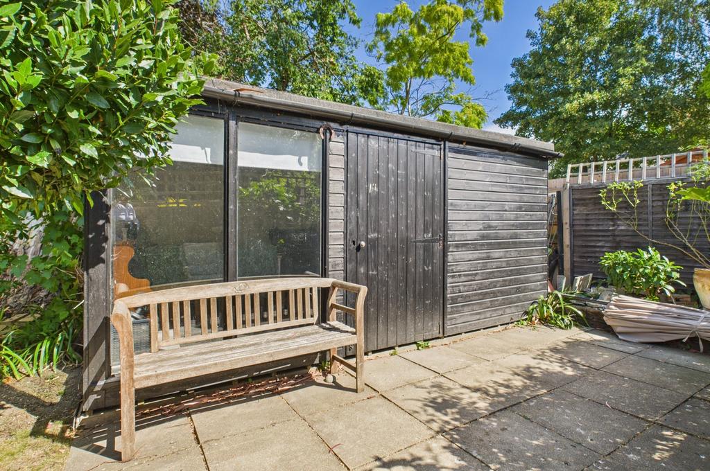 Cam02545 g0 pr0475 still014