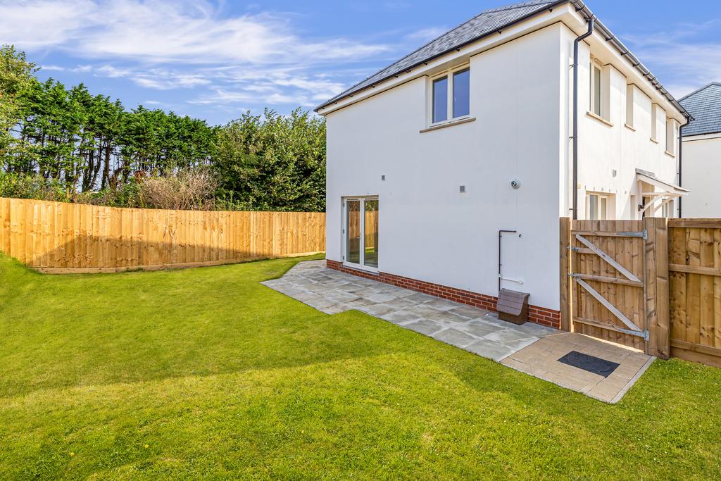 15 Alston Rise
