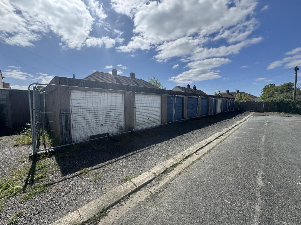 Garages 21-30