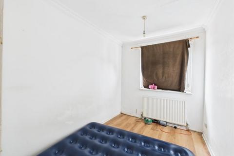 65 Mallard Walk, Sidcup, DA14 6SG
