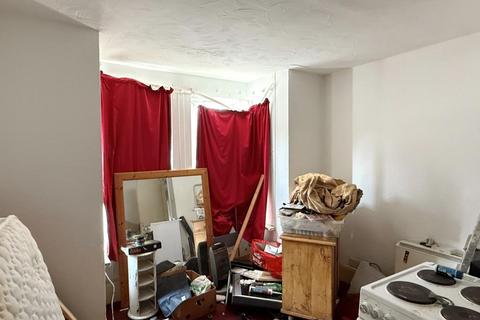 76 Balmoral Road, Gillingham, ME7 4QE
