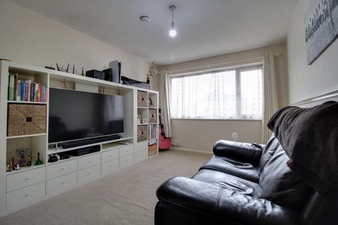 undefined, Dores Court, Swindon, SN2