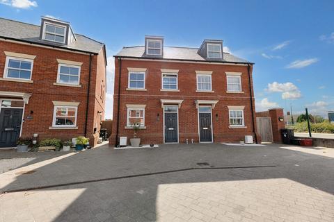 3 bedroom semi-detached house for sale, Harbourside, Harwich, CO12 3