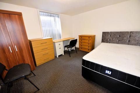 3 bedroom house to rent, 61 Harold Grove (3 BED)