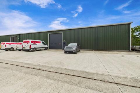Property to rent - Holsworthy, Devon