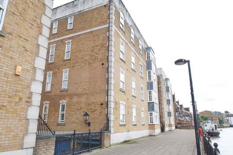 3 bedroom penthouse for sale, Rotherhithe Street, London SE16