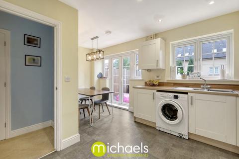 3 bedroom semi-detached house for sale, Blade Road, Colchester, Colchester, CO4