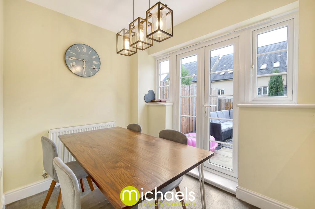 Kitchen/Dining Area
