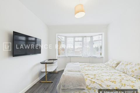 undefined, Burns Avenue, Southall, UB1