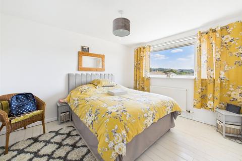 undefined, The Beagles, Cashes Green, Stroud, Gloucestershire, GL5