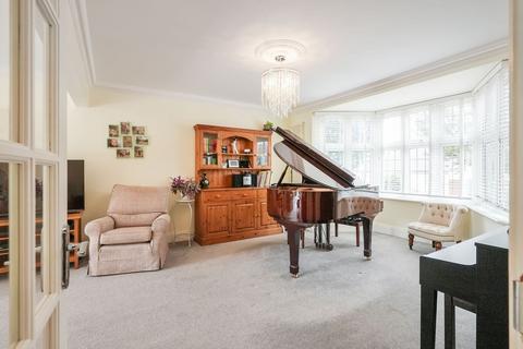 74 Quarry Park Road, Cheam, Sutton, SM1 2DR