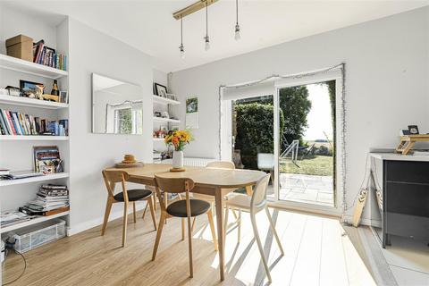 50 Beeches Close, Saffron Walden, CB11 4BT
