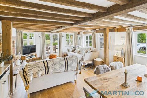 4 bedroom farm house to rent, Lower Street, Tonbridge TN11