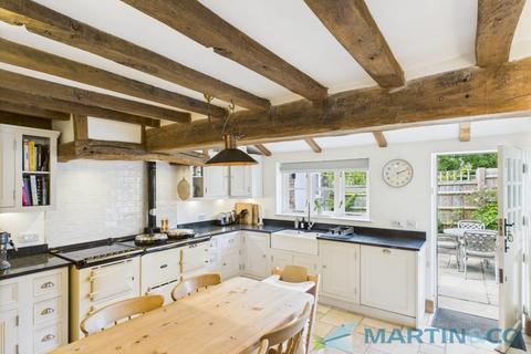 4 bedroom farm house to rent, Lower Street, Tonbridge TN11