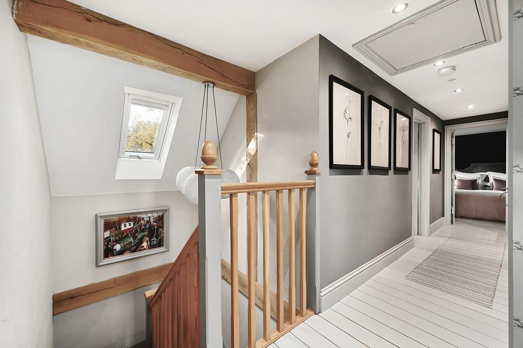 Partridge farm  partridge barn   starvecrow lane