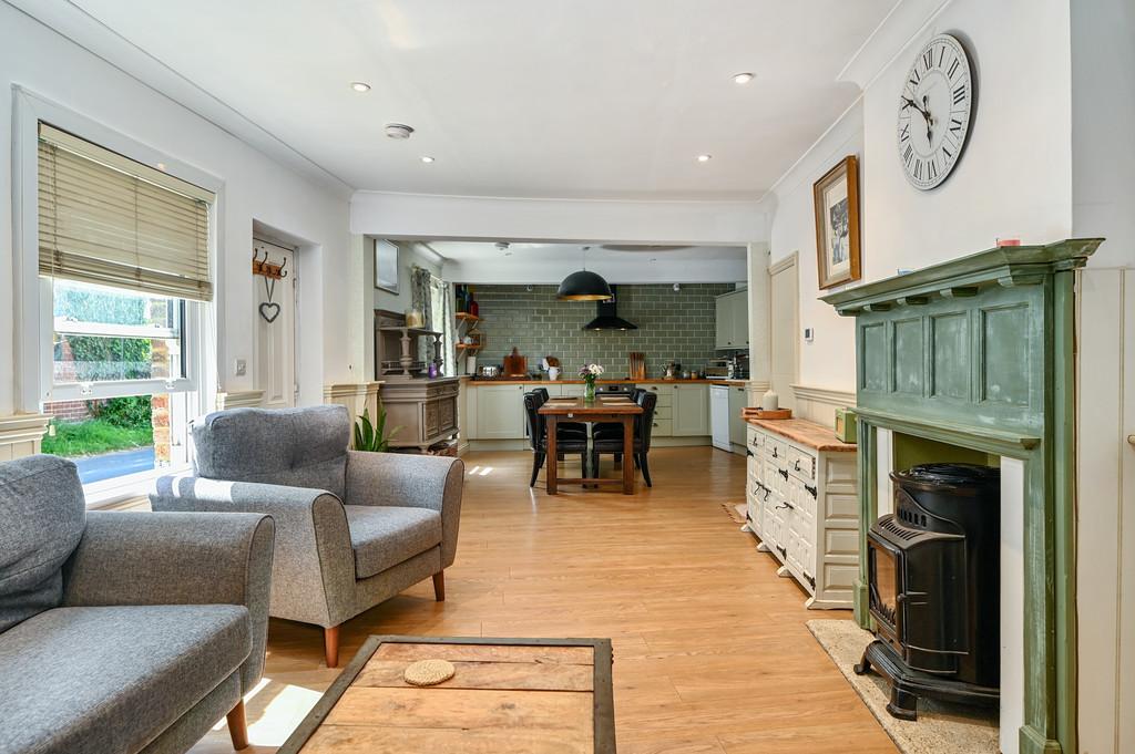 Crab apple cottage tn31 (11)