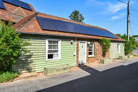 1 bedroom semi-detached bungalow for sale, Houghton Green Lane, Playden, East Sussex TN31 7PL