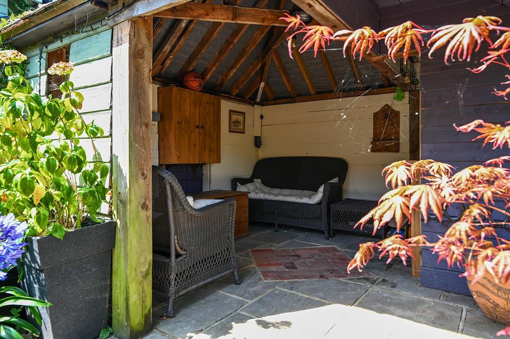 Crab apple cottage tn31 (25)