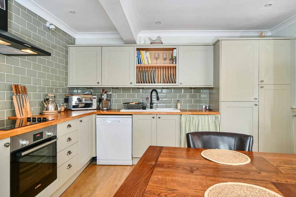 Crab apple cottage tn31 (6)