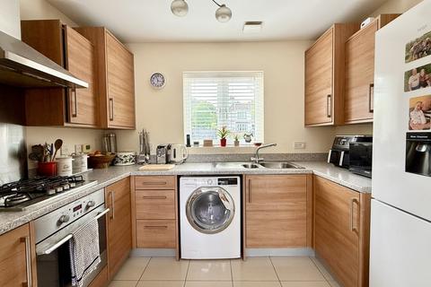 3 bedroom terraced house for sale, The Spur, Westbury