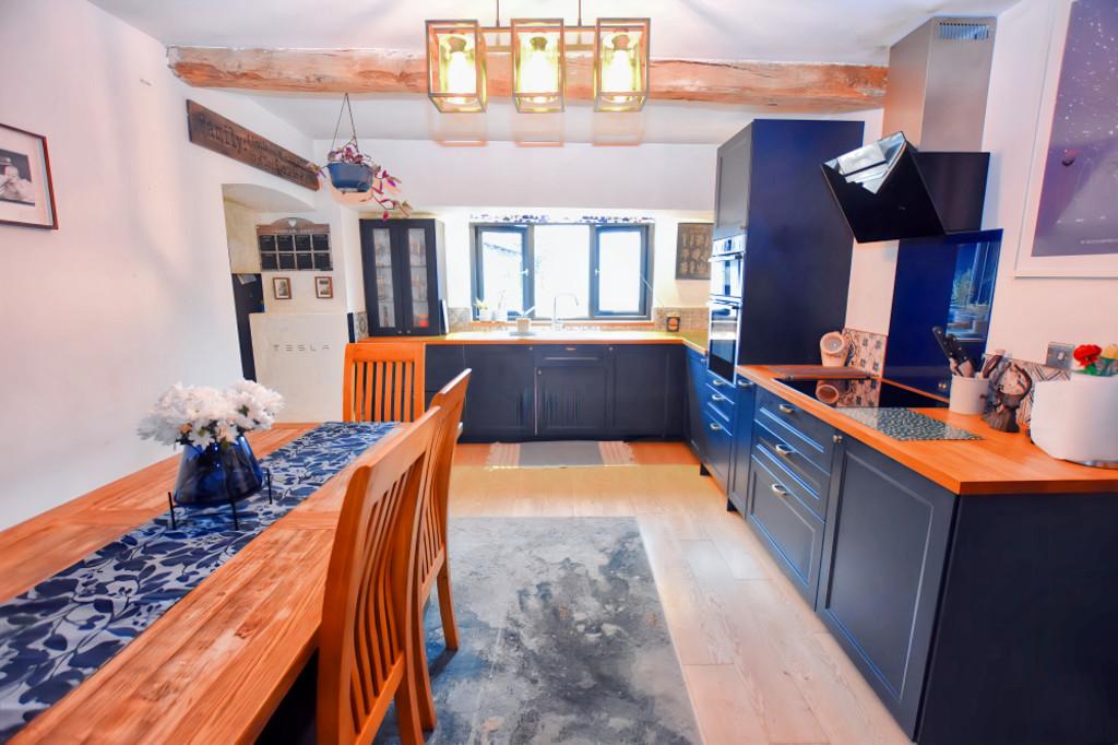 Dining Kitchen 1