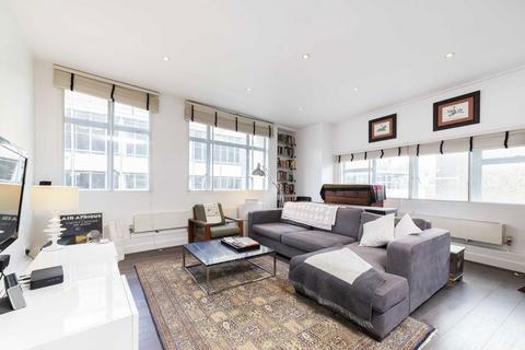 undefined, Saffron Hill, London EC1N