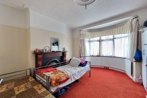 undefined, Pemberton Gardens, Romford