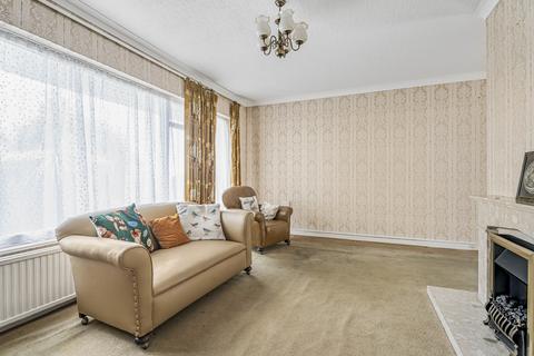 undefined, Lawn Close, Torquay, TQ2 8JZ