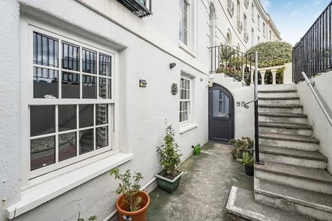 undefined, Den Crescent, Teignmouth, TQ14 8BG