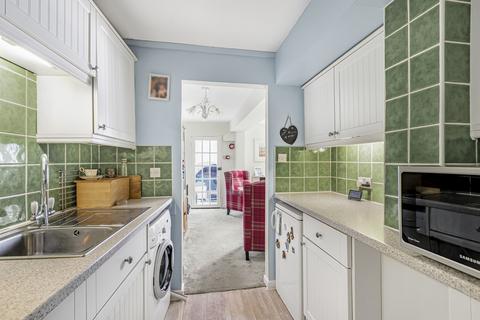 undefined, Den Crescent, Teignmouth, TQ14 8BG