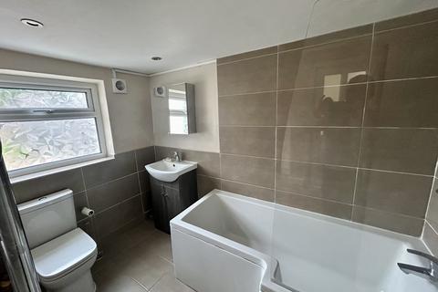 22 Greenfield Street, Waltham Abbey, EN9 1HJ
