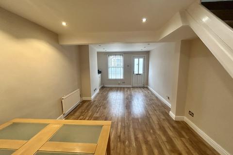 22 Greenfield Street, Waltham Abbey, EN9 1HJ