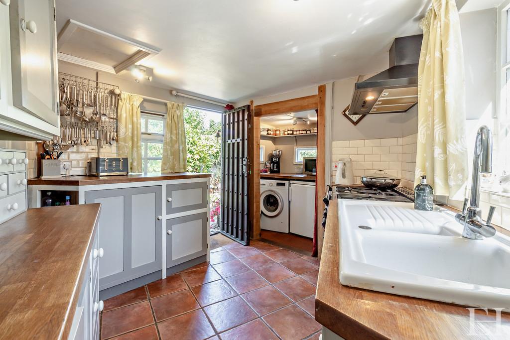 8659652-interior WM01-800