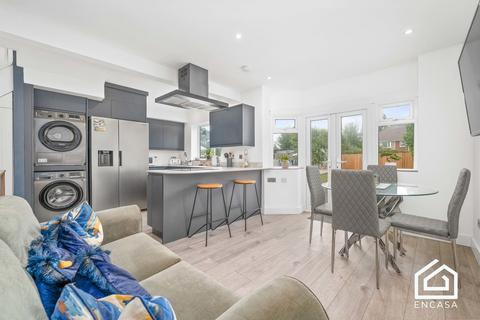 3 bedroom semi-detached house for sale, Summerfield Road, Solihull