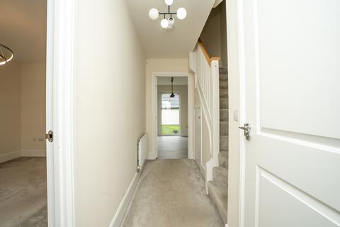23 Barrington Way, Leeds, LS15 8GJ